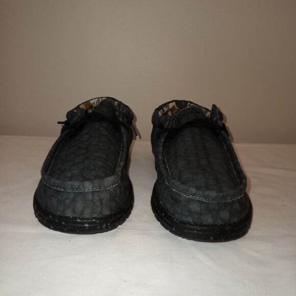 HEY DUDE MEN'S CASUAL SHOE SZ 13 GREEN/BLUE - Picture 2 of 9